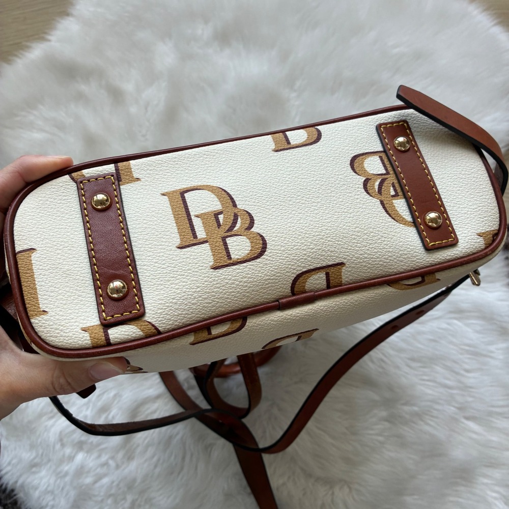 Dooney & Bourke Monogram Cream Tan Leather Trim Gold hardware Backpack Bag - Picture 5 of 16